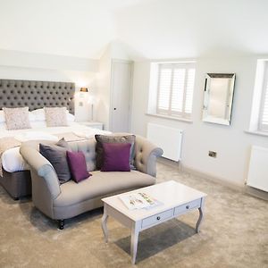 King Room Lake View